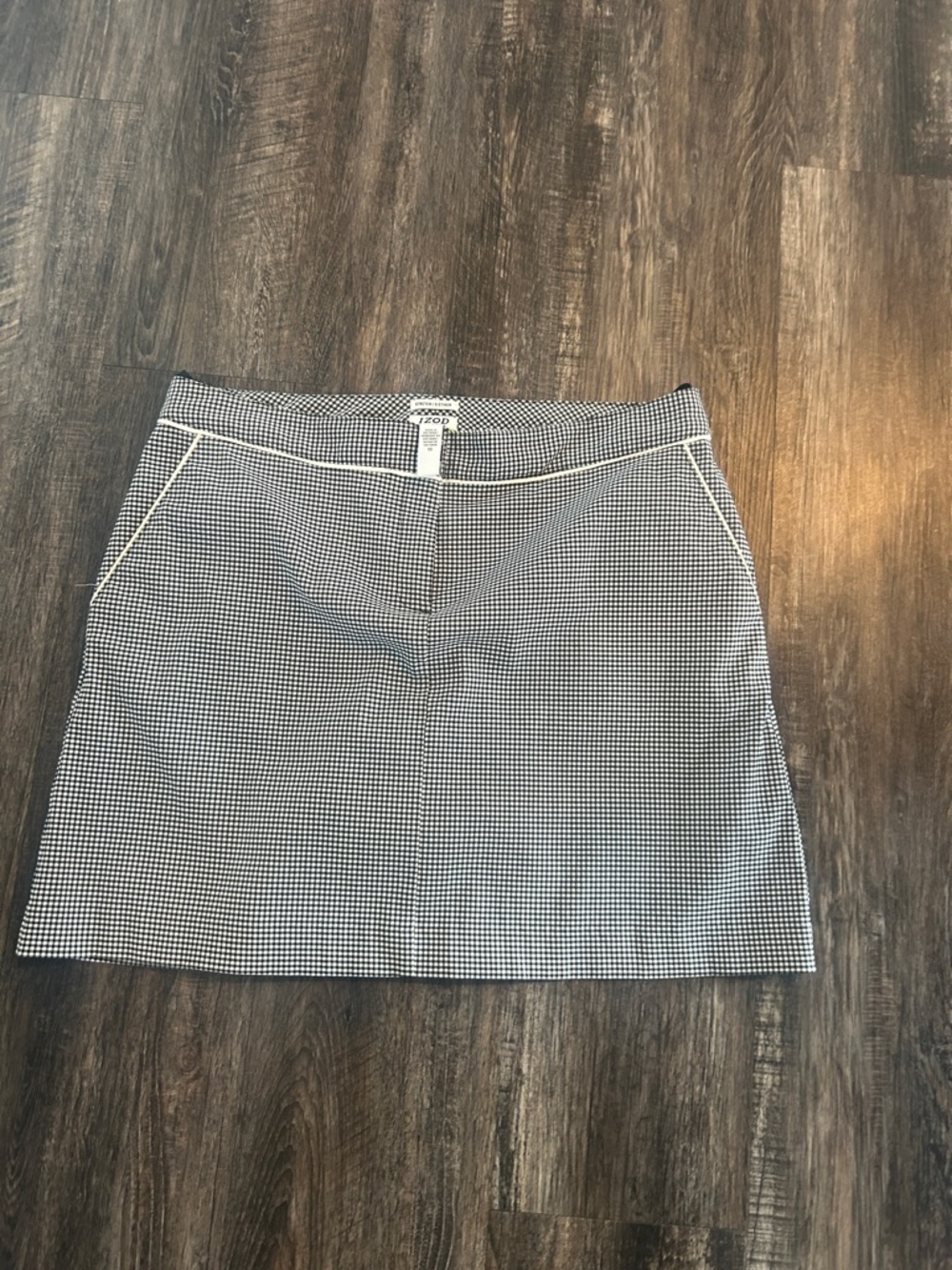 Izod Black and White Gingham Mini Skirt with Contrast Piping